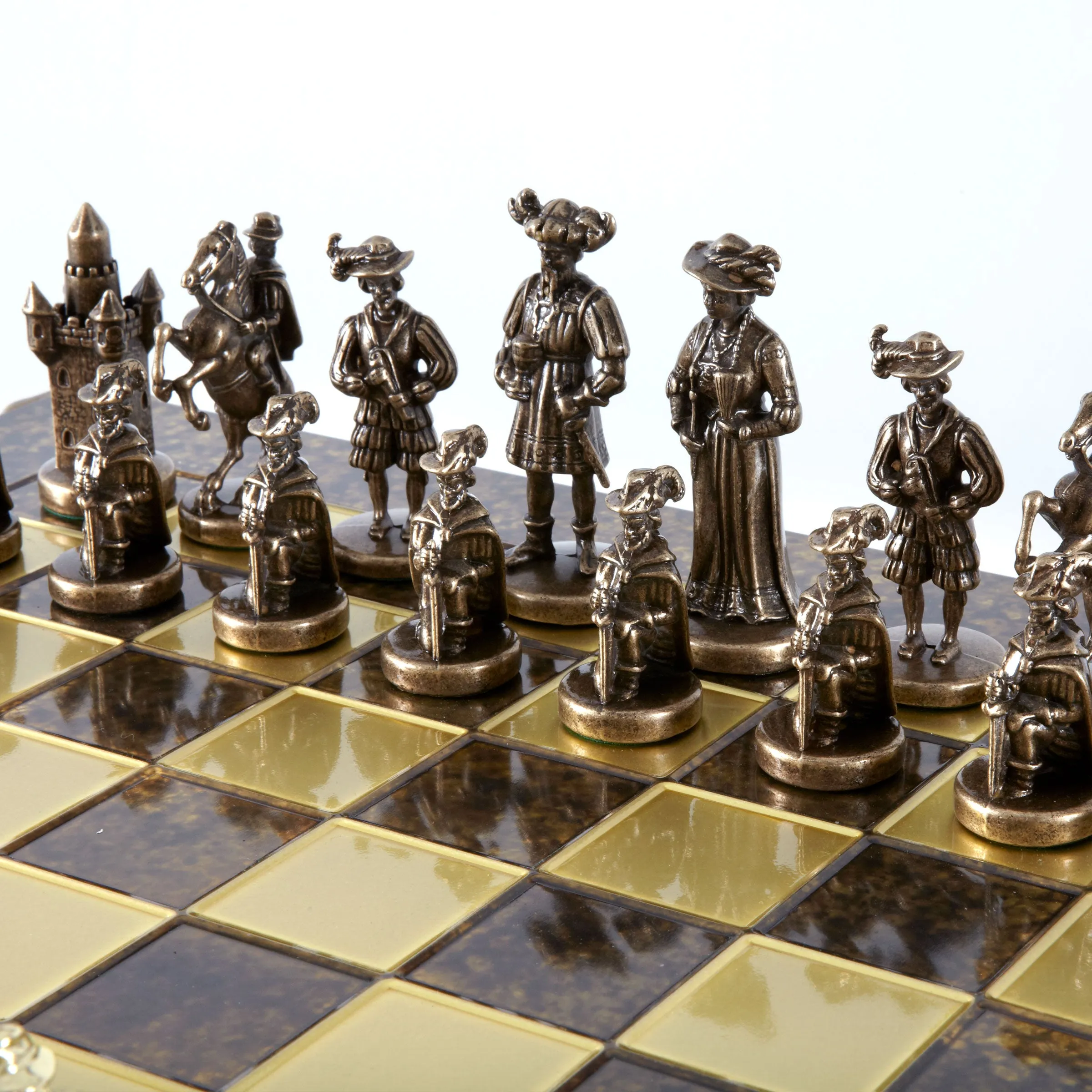 Handcrafted Medieval Knights Chess Set - Brown/Gold Chessmen with Bronze Chessboard (Large)