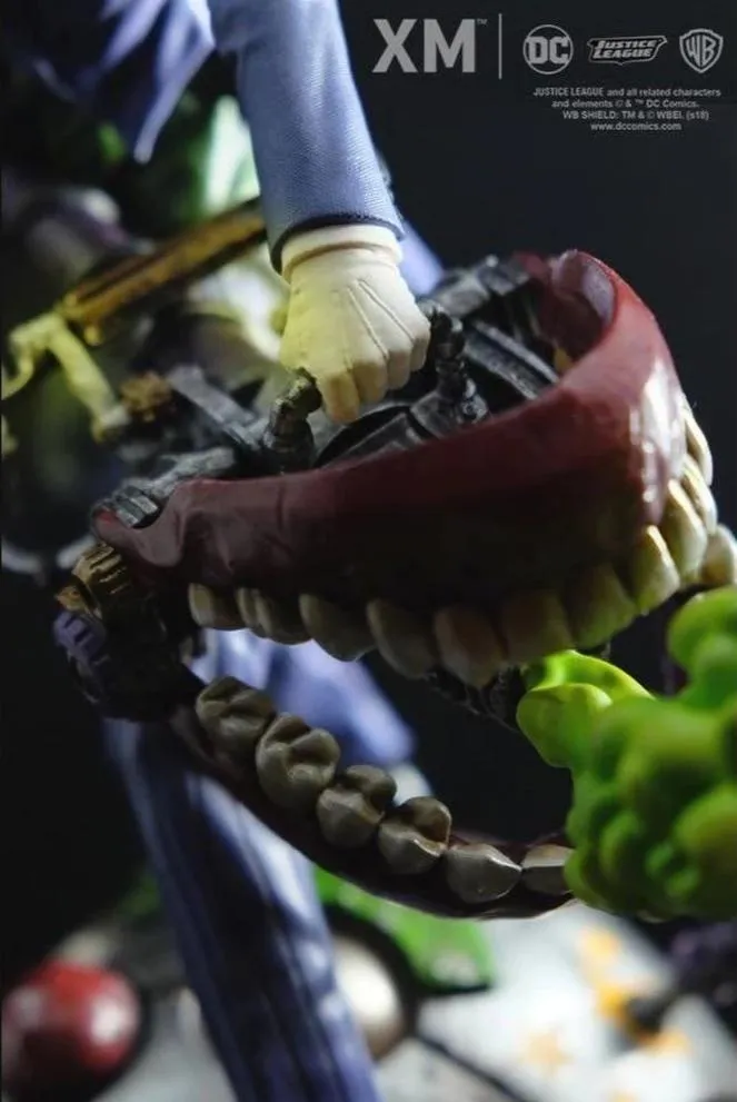 Joker Rebirth 1/6 Scale Statue